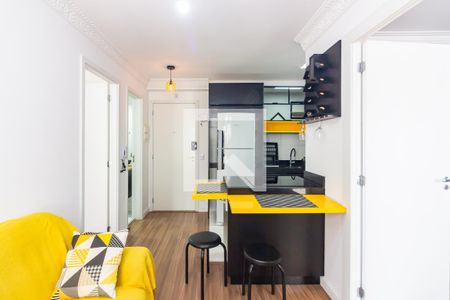 Sala  de apartamento para alugar com 2 quartos, 40m² em Presidente Altino, Osasco