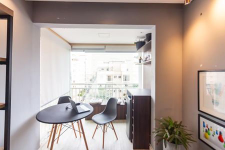 Varanda  de apartamento para alugar com 1 quarto, 50m² em Novo Osasco, Osasco