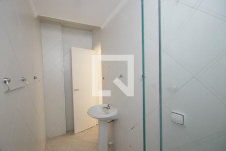 Banheiro de apartamento para alugar com 1 quarto, 42m² em Vila Maria Baixa, São Paulo