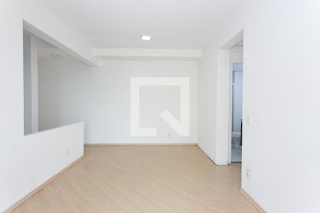 Sala de apartamento para alugar com 3 quartos, 75m² em Alto do Pari, São Paulo