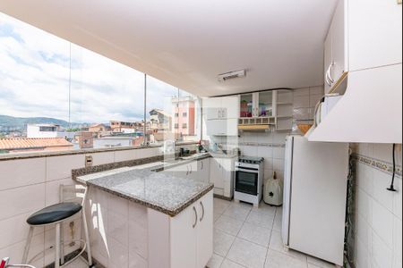 Cozinha de apartamento para alugar com 2 quartos, 120m² em Jardim America, Belo Horizonte