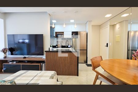 Sala de apartamento à venda com 3 quartos, 72m² em Vila Castelo, São Paulo