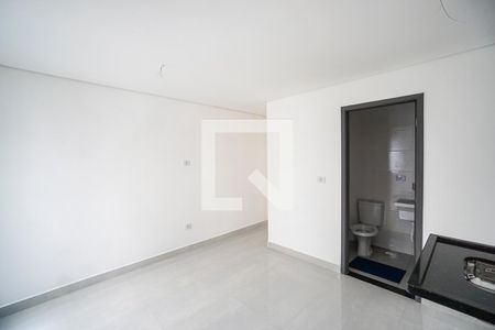 Sala e cozinha de apartamento para alugar com 2 quartos, 40m² em Vila Carrão, São Paulo