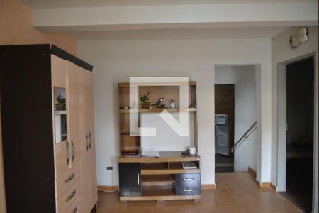 Casa à venda com 2 quartos, 102m² em Vila Tibiriçá, Santo André