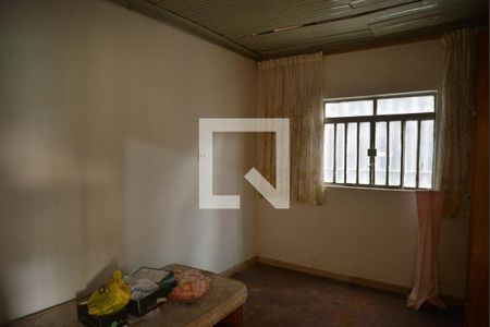 Casa à venda com 2 quartos, 102m² em Vila Tibiriçá, Santo André