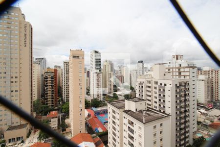 Vista de apartamento à venda com 4 quartos, 168m² em Vila Nova Conceição, São Paulo