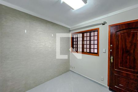 Sala de casa para alugar com 2 quartos, 70m² em Vila Oratorio, São Paulo