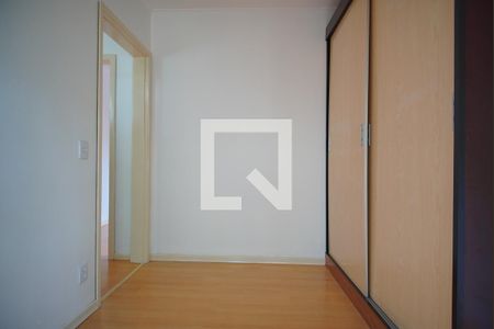 Quarto 2 de apartamento para alugar com 2 quartos, 50m² em Morro Santana, Porto Alegre