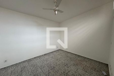 Sala - Dormitório  de kitnet/studio para alugar com 1 quarto, 18m² em Jardim Sumare, Ribeirão Preto