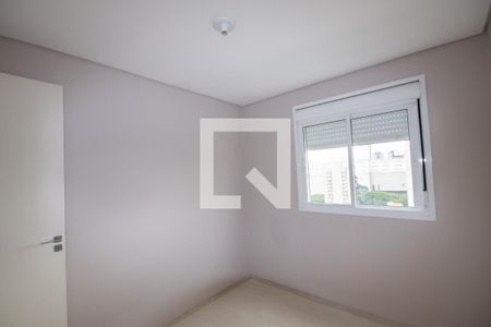 Quarto 1 de apartamento para alugar com 2 quartos, 60m² em Vila Mazzei, São Paulo