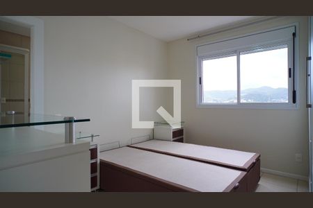 Quarto suite  de apartamento para alugar com 2 quartos, 75m² em Itacorubi, Florianópolis