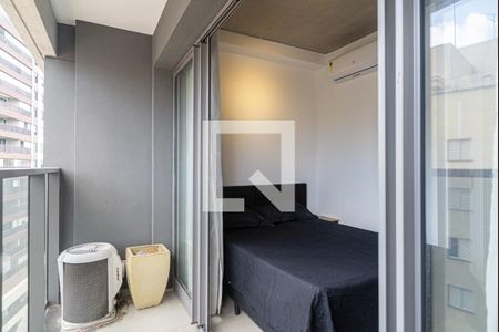 Varanda da Sala/Quarto de kitnet/studio para alugar com 1 quarto, 21m² em Paraíso, São Paulo