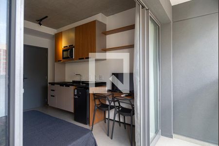 Varanda da Sala/Quarto de kitnet/studio para alugar com 1 quarto, 21m² em Paraíso, São Paulo