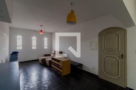 Sala de casa para alugar com 3 quartos, 209m² em Vila Regina, São Paulo