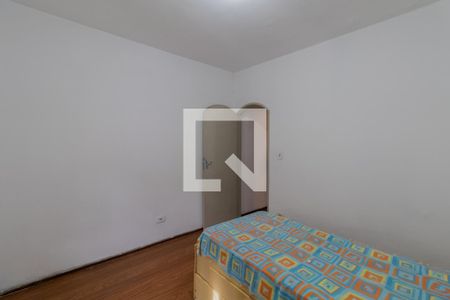 Quarto 1 de casa para alugar com 3 quartos, 209m² em Vila Regina, São Paulo