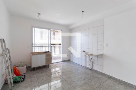 Sala/Cozinha de apartamento para alugar com 2 quartos, 38m² em Vila Ré, São Paulo