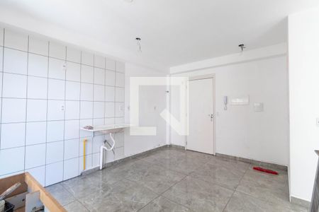 Sala/Cozinha de apartamento para alugar com 2 quartos, 38m² em Vila Ré, São Paulo