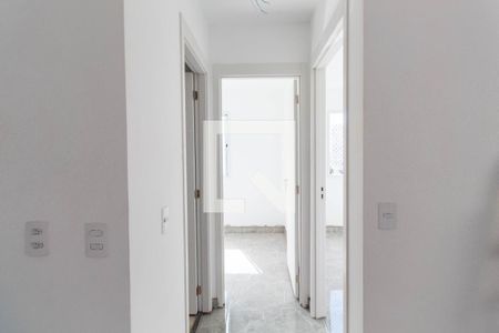 Banheiro Corredor de apartamento para alugar com 2 quartos, 38m² em Vila Ré, São Paulo