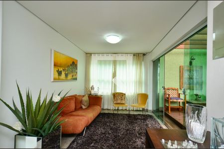 Sala 2 ambientes de apartamento para alugar com 4 quartos, 298m² em Palmares, Belo Horizonte