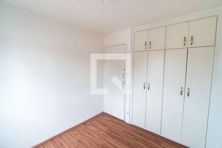 Quarto 1 de apartamento para alugar com 2 quartos, 81m² em Vila Guarani, São Paulo