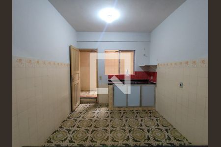 Sala de apartamento para alugar com 2 quartos, 40m² em Esplanada, Belo Horizonte