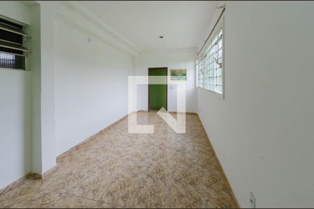 Sala 2 de casa para alugar com 4 quartos, 240m² em Palmeiras, Belo Horizonte