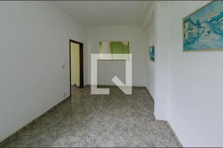 Sala 1 de casa para alugar com 4 quartos, 240m² em Palmeiras, Belo Horizonte