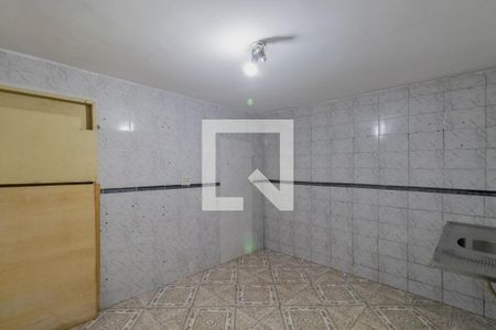 Sala/Cozinha de casa para alugar com 2 quartos, 25m² em Vila Santana, São Paulo