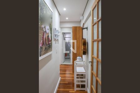 Corredor de apartamento à venda com 2 quartos, 63m² em Alto da Lapa, São Paulo