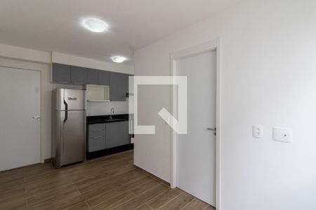 Sala de apartamento para alugar com 2 quartos, 37m² em Vila das Bandeiras, Guarulhos