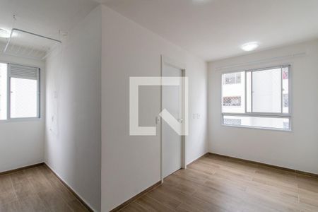 Sala de apartamento para alugar com 2 quartos, 37m² em Vila das Bandeiras, Guarulhos