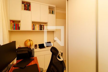 Quarto de apartamento à venda com 2 quartos, 61m² em Vila Paiva, São Paulo