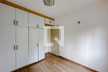 Quarto 1 de apartamento para alugar com 2 quartos, 60m² em Aclimação, São Paulo