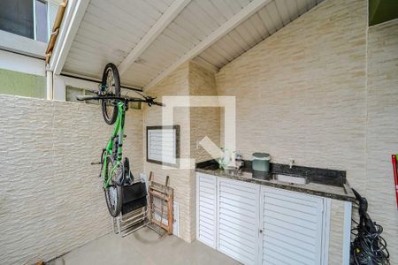 Casa de condomínio à venda com 78m², 2 quartos e 1 vaga Casa de condomínio à venda com 78m², 2 quartos e 1 vagaÁrea de Serviço