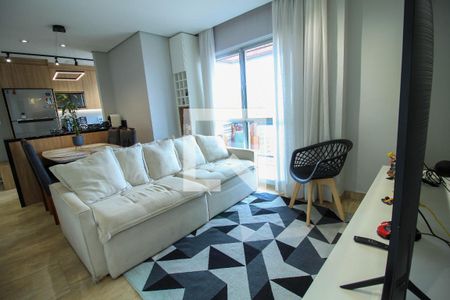 Sala de apartamento à venda com 2 quartos, 54m² em Vila Bertioga, São Paulo