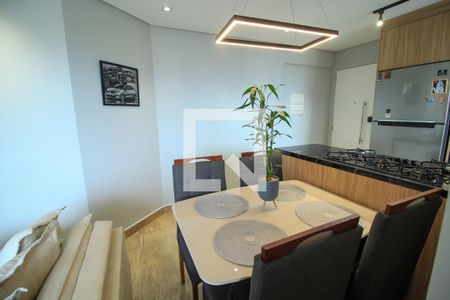 Sala de apartamento à venda com 2 quartos, 54m² em Vila Bertioga, São Paulo