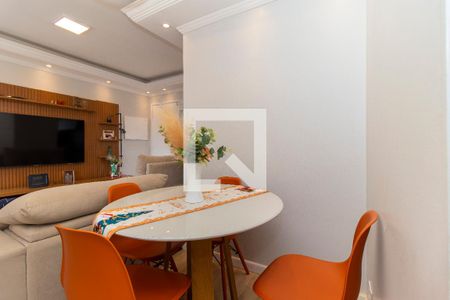 Sala de apartamento à venda com 2 quartos, 47m² em Vila Carmosina, São Paulo