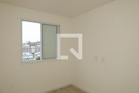 Quarto 1 de apartamento para alugar com 2 quartos, 45m² em Vila Carmosina, São Paulo