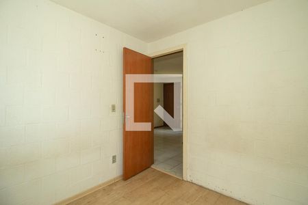 Quarto 2 de apartamento para alugar com 2 quartos, 49m² em Rubem Berta, Porto Alegre