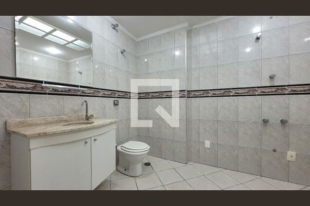 Banheiro  de apartamento à venda com 2 quartos, 100m² em Jardim Bela Vista, Santo André