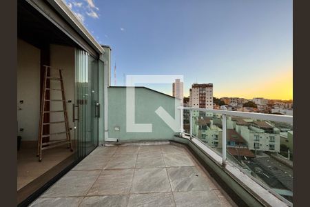 Apartamento à venda com 110m², 2 quartos e 1 vaga Apartamento à venda com 110m², 2 quartos e 1 vagaCobertura