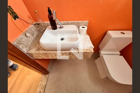 Apartamento à venda com 110m², 2 quartos e 1 vaga Apartamento à venda com 110m², 2 quartos e 1 vagaLavabo