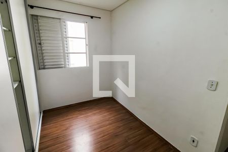 Quarto 1 de apartamento para alugar com 2 quartos, 47m² em Jardim Sao Roque, São Paulo