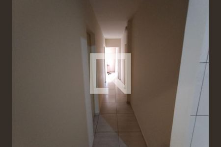 Corredor  de casa à venda com 3 quartos, 180m² em Céu Azul, Belo Horizonte