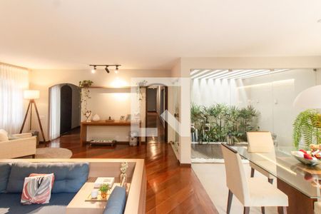 Sala   de casa para alugar com 4 quartos, 330m² em Sítio Barrocada, São Paulo