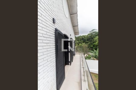 Varanda da Sala   de casa para alugar com 4 quartos, 330m² em Sítio Barrocada, São Paulo