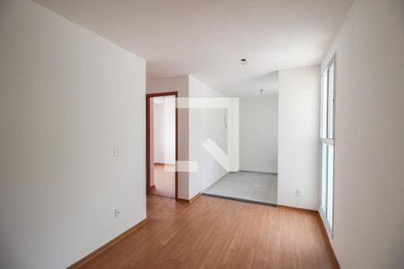 Sala de apartamento para alugar com 2 quartos, 38m² em Jardim Alvorada, Nova Iguaçu