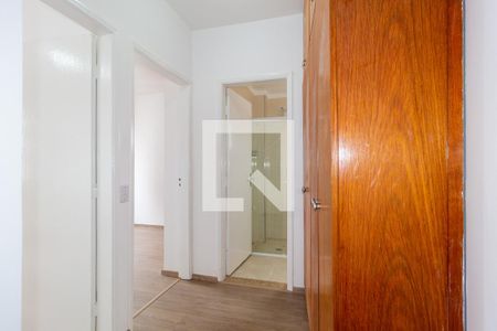 Corredor de apartamento para alugar com 2 quartos, 73m² em Vila Regente Feijó, São Paulo