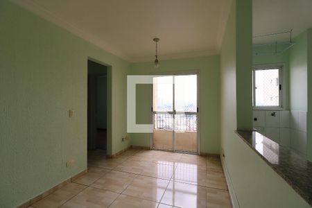 Sala de apartamento para alugar com 2 quartos, 45m² em Vila Palmares, Santo André