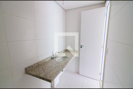 Banheiro de apartamento à venda com 1 quarto, 42m² em Barra Funda, São Paulo